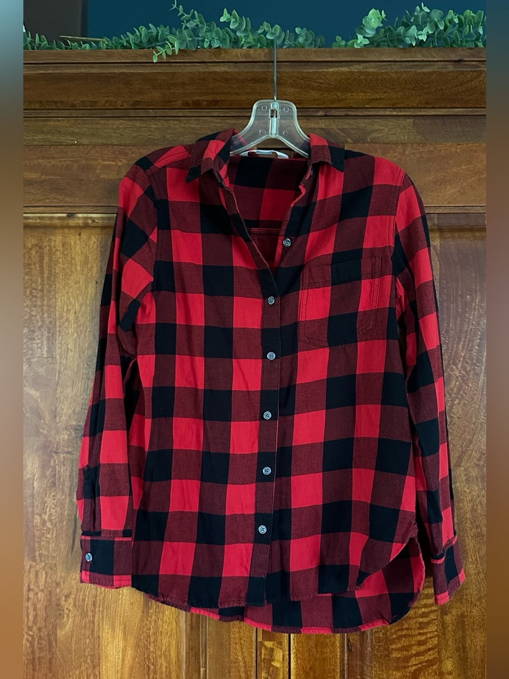 Old Navy Red and Black Plaid Classic Shirt